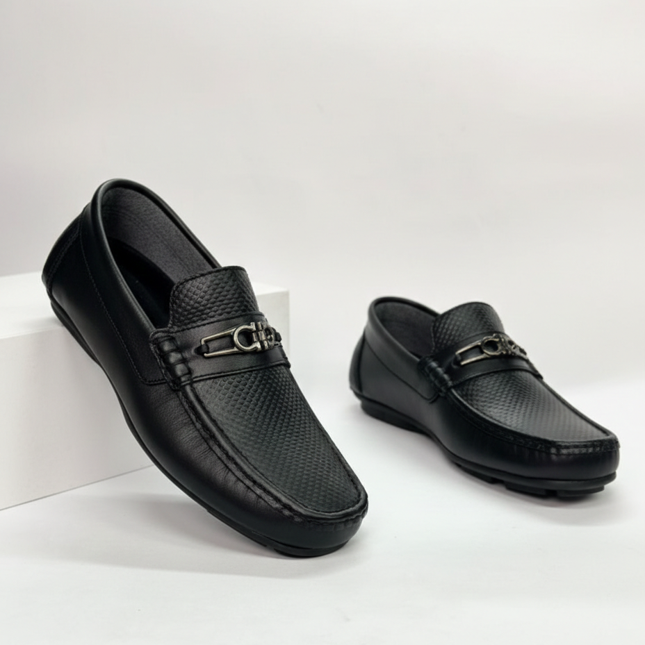 Mocasín para Hombre en Cuero Genuino Estilo Europeo Sofisticado – Hecho a Mano
