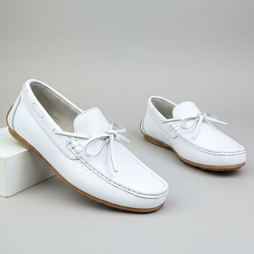 Mocasín Hombre de Cuero en Color Blanco – Estilo Moderno y Suela Antideslizante